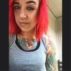 Meet your Posher, Stephanie